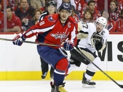 10 Greatest Current One-Team NHL Players